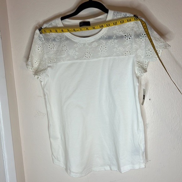 GAP tee - Picture 8 of 9